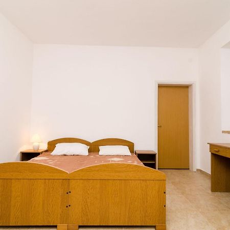 Guest House Kiko Pomena Phòng bức ảnh