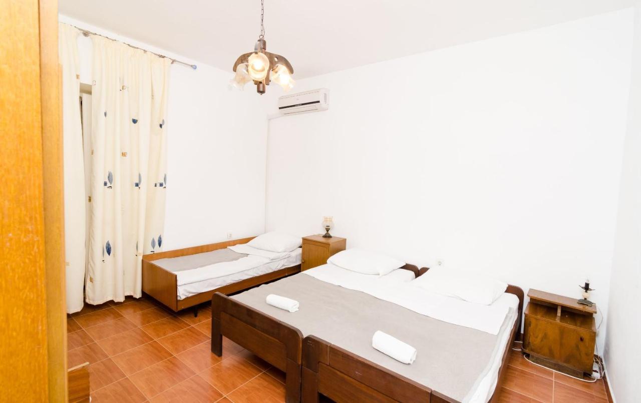 Guest House Kiko Pomena Ngoại thất bức ảnh