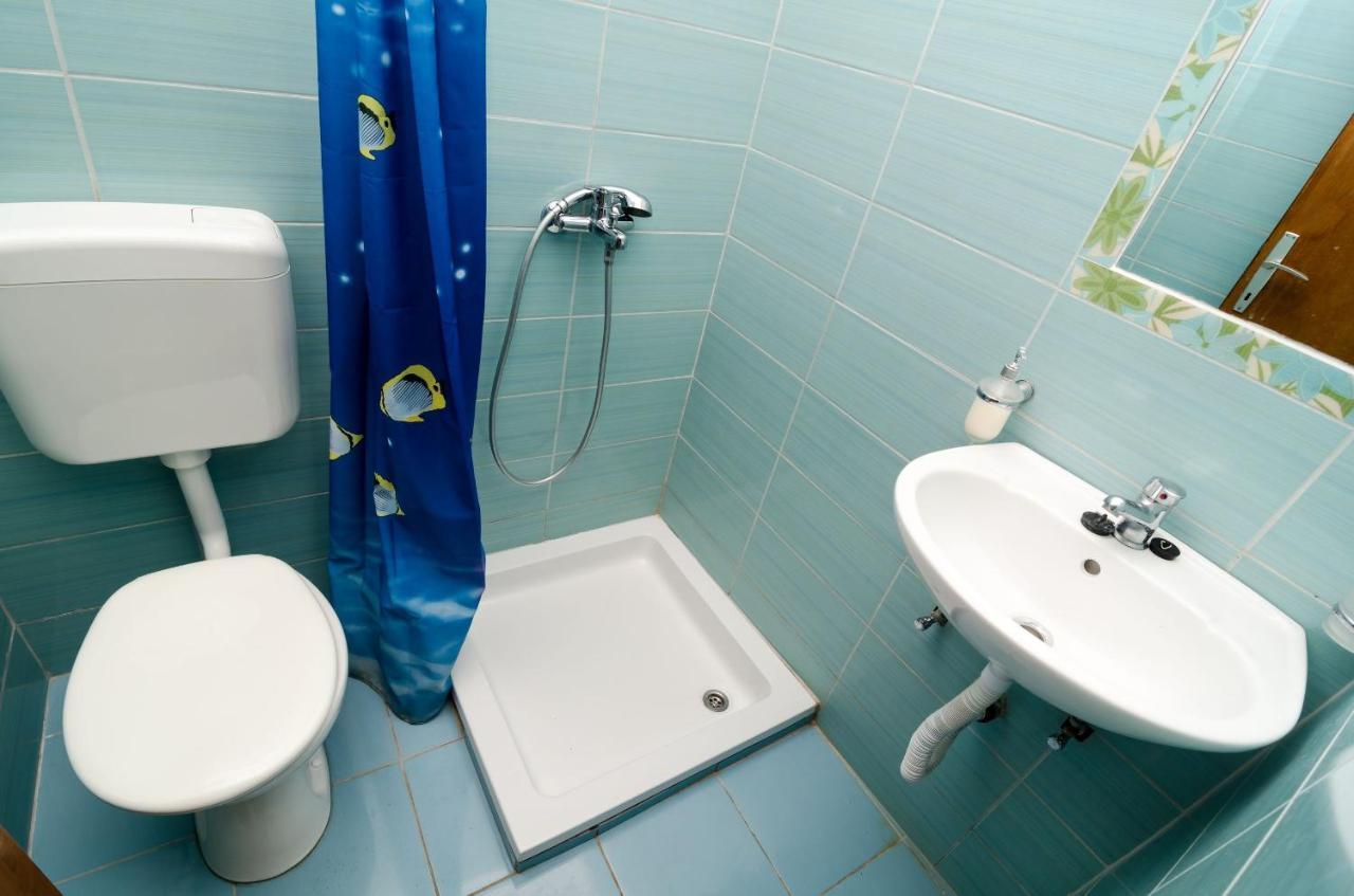 Guest House Kiko Pomena Ngoại thất bức ảnh