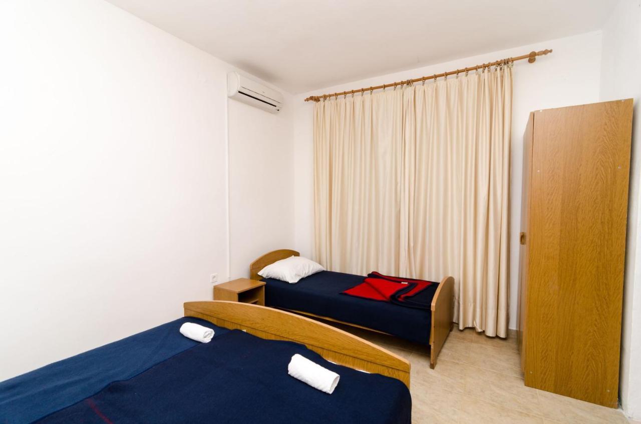 Guest House Kiko Pomena Ngoại thất bức ảnh