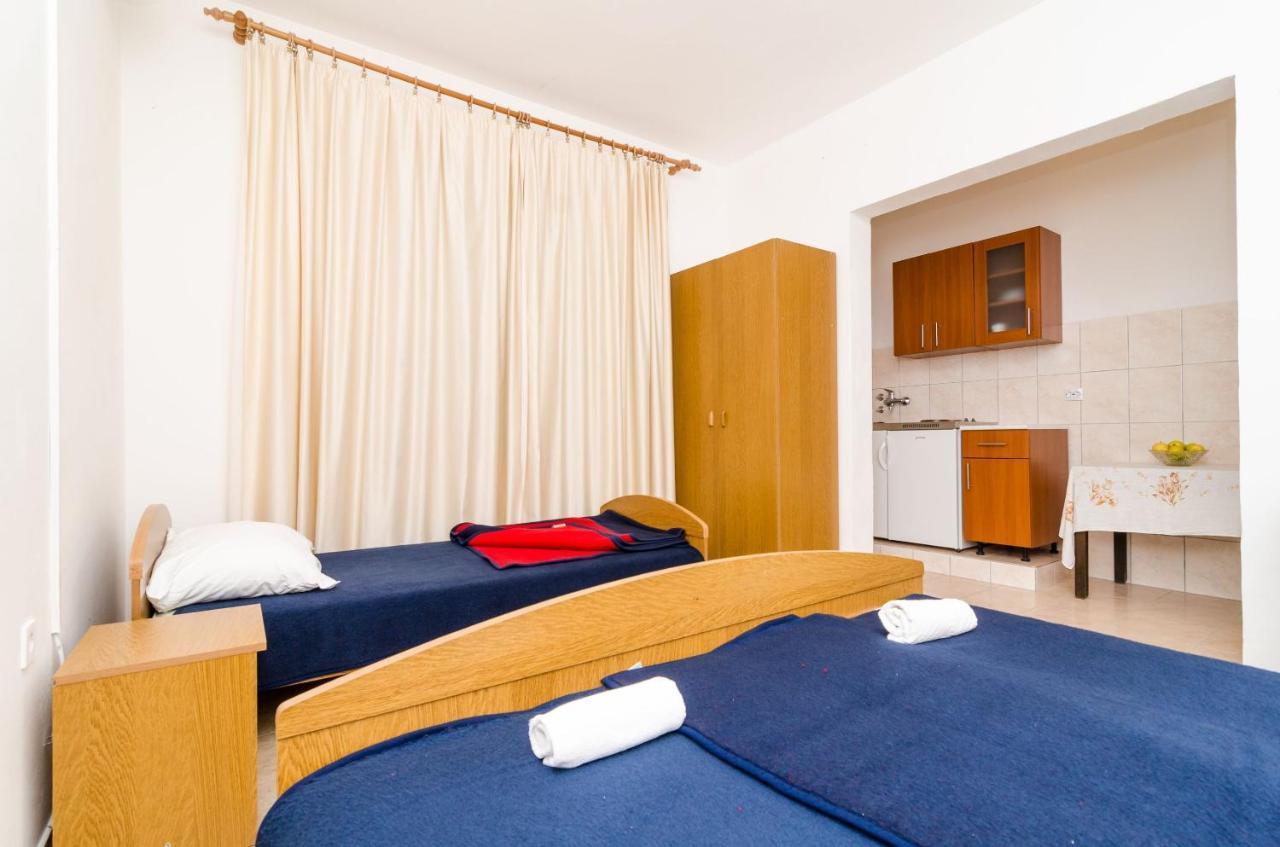 Guest House Kiko Pomena Phòng bức ảnh